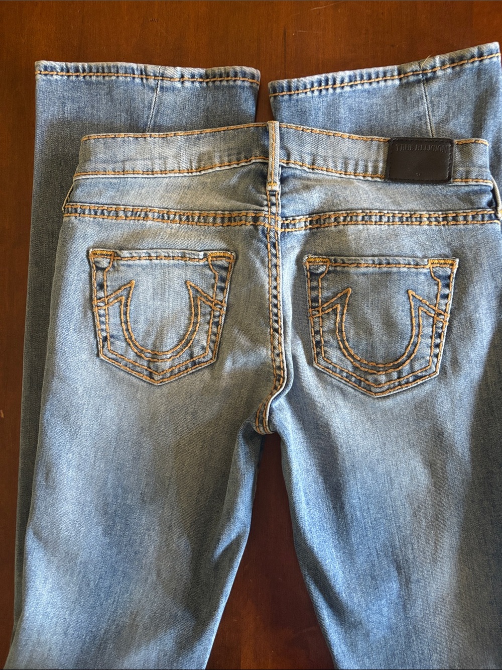 TRUE RELIGION BECCA Twisted Seam Light Blue Boot Cut Size 25 Jeans (L-133)